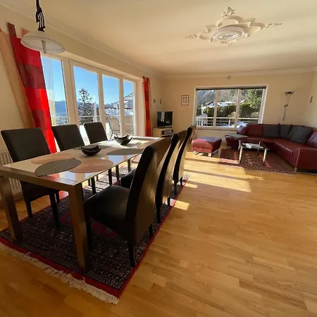 Ossiacher アパート *