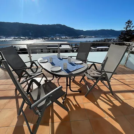 Ossiacher アパート