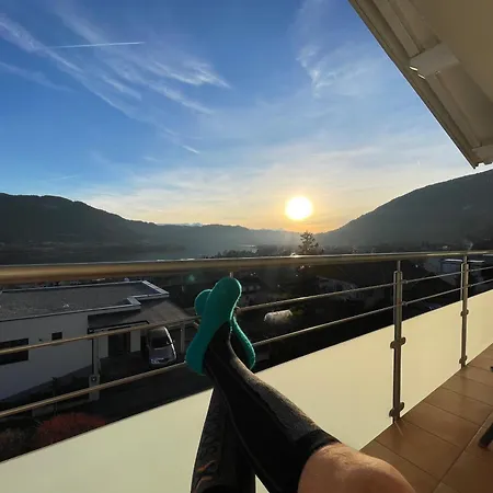 アパート Ossiacher